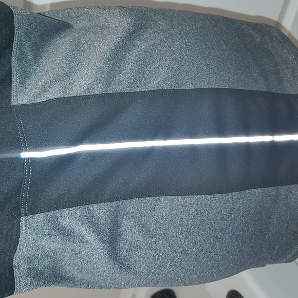 Workout Top gray black mesh see thru - Picture 4 of 6